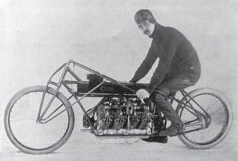 Illustration for article titled Curtiss V-8 Motorcycle